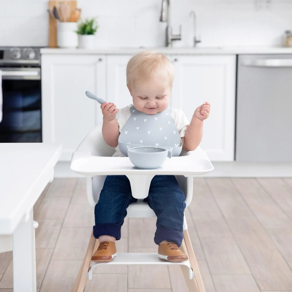 Bumkins Quality | Silicone Bib 2 Pack: Hearts and Rainbows