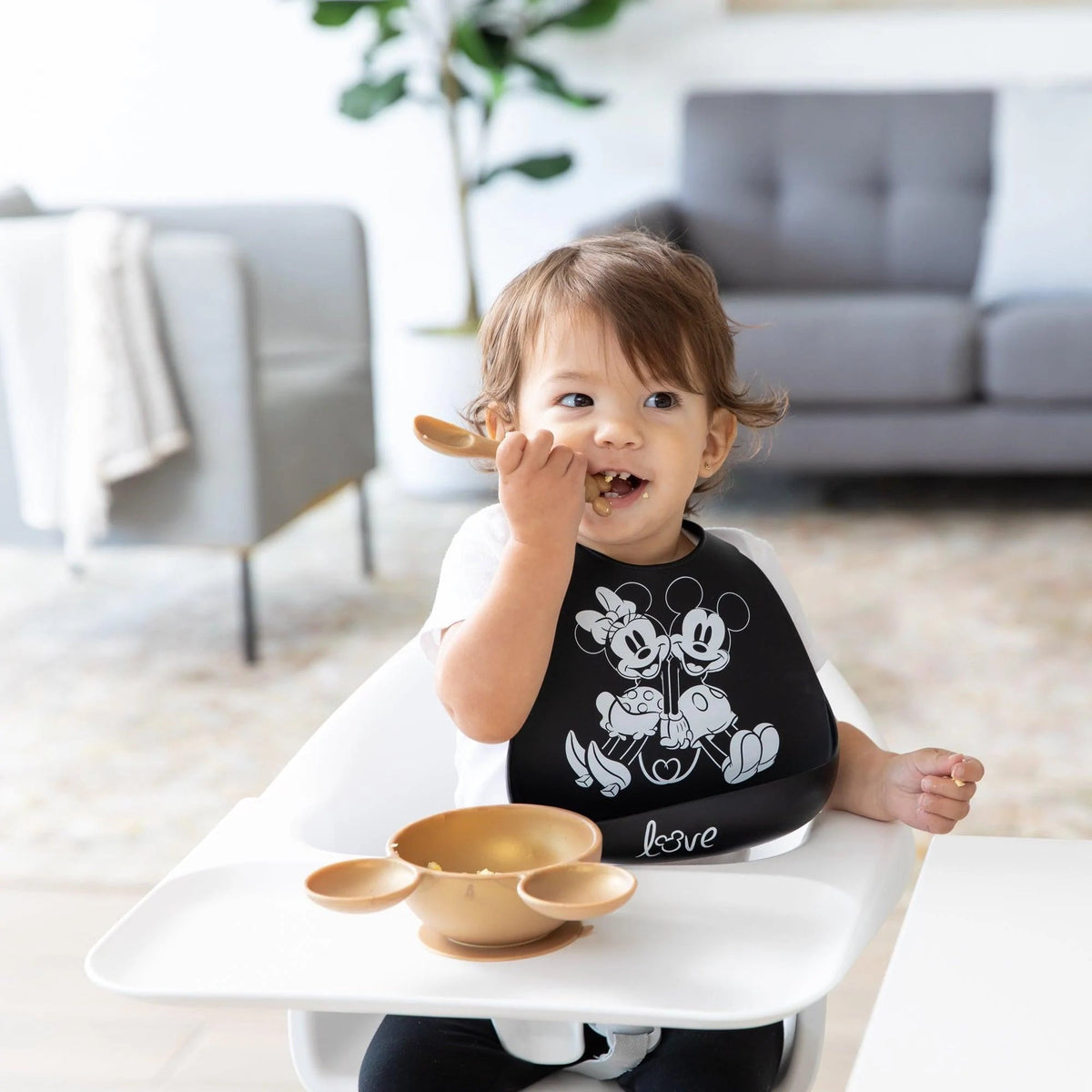 Bumkins Top Pick | Mickey and Minnie Love Print B+W Silicone Bib For 6-24 Mos