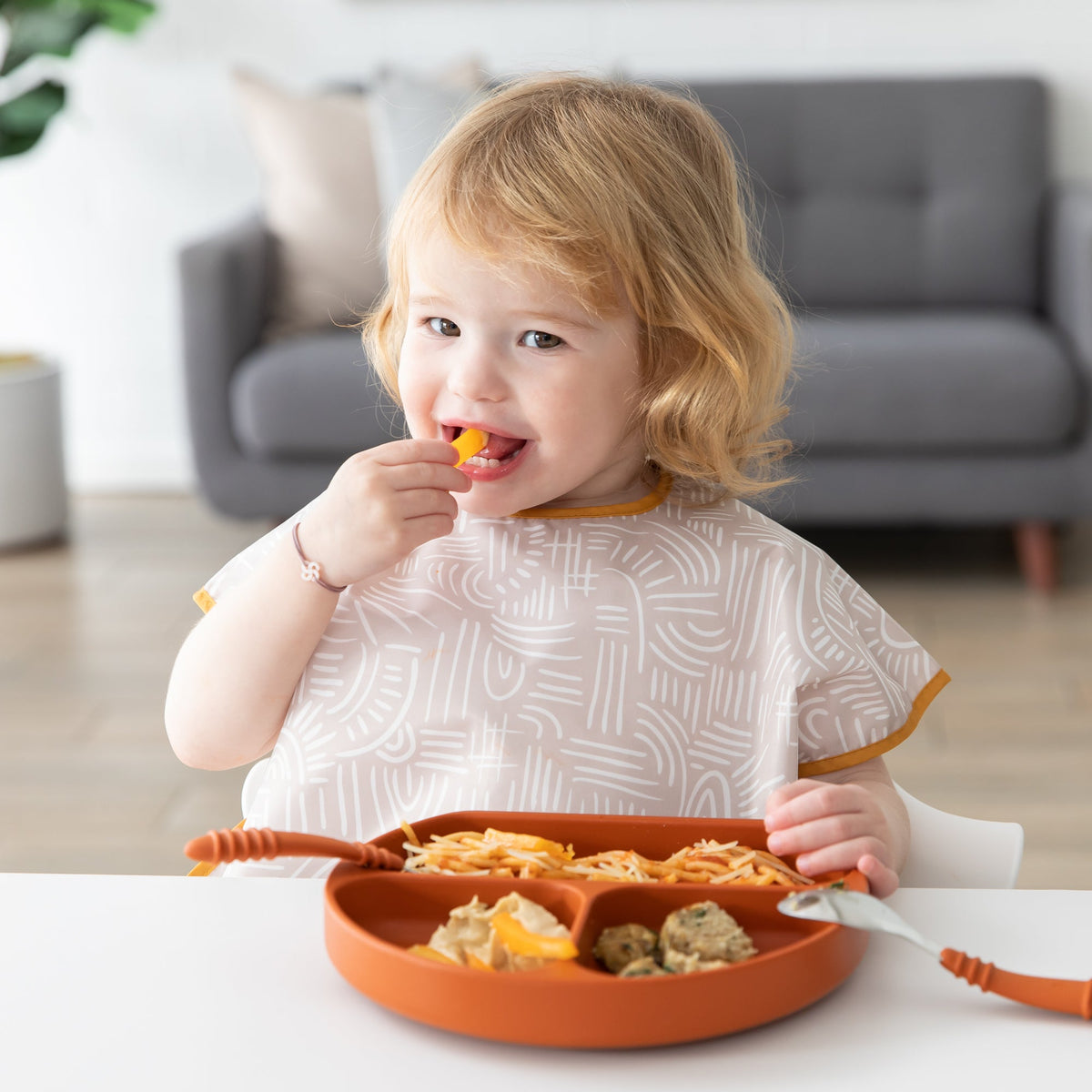 Bumkins Smart Buy | Neutral Boho Short Sleeve Junior Bib For Toddlers 1-3 yrs