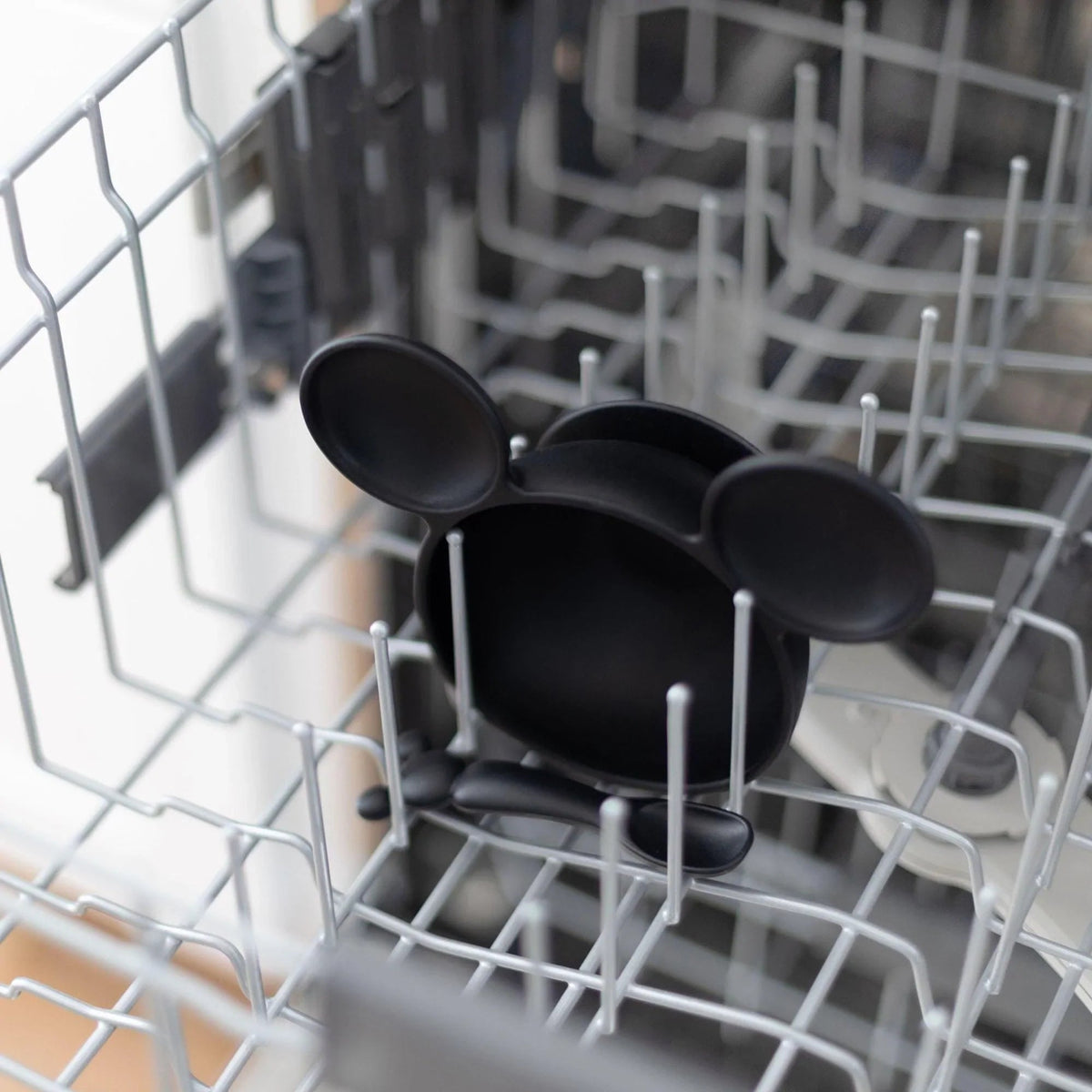 Bumkins Trending | Classic Black Disney Silicone First Feeding Set For Baby