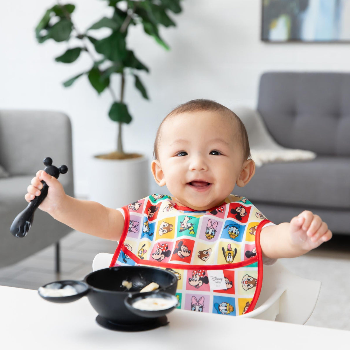 Bumkins Trending | Classic Black Disney Silicone First Feeding Set For Baby