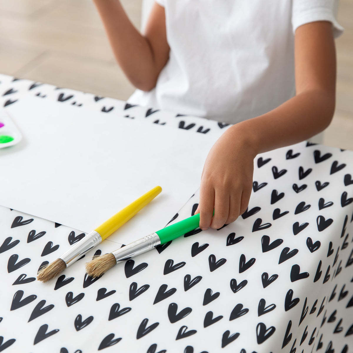Bumkins Popular | Heart Splat Mat For Tables + Under Highchairs