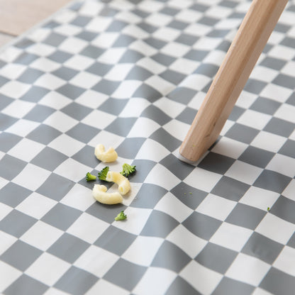 Bumkins Quality | Splat Mat: Charcoal Check