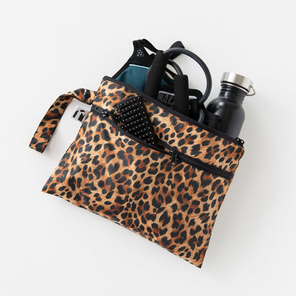 Bumkins Essential | Wet/Dry Clutch: Leopard