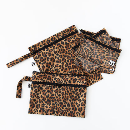 Bumkins New | The Commuter Deluxe 5-Piece Set: Leopard
